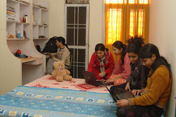 HOSTEL_image_1